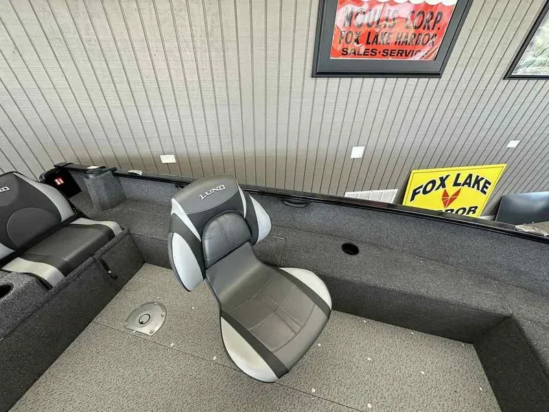 Slide: The Image of Interior of Lund 1650 Rebel XL SS boat, model year 2026. - 9