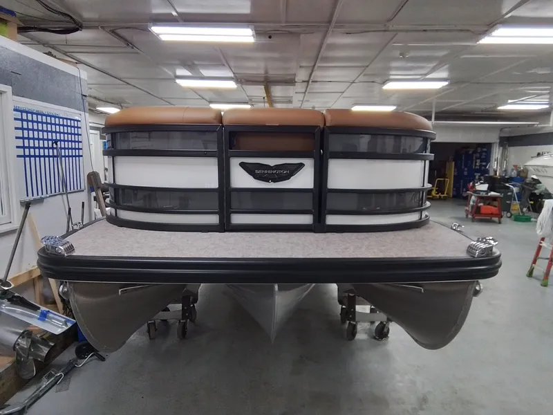 The Image of Bennington 25RSRSF 2026 pontoon boat in workshop. - 1