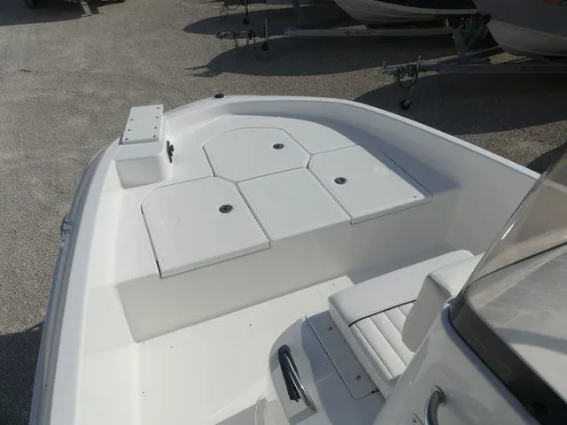 Slide: The Image of Interior view of Bayliner Trophy T18 Limited Edition 2026. - 11