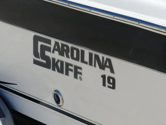 Slide: The Image of Carolina 19 Ultra 2019 - 7