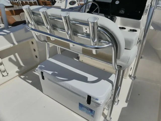 Slide: The Image of Bulls Bay 230 Center Console 2026 - 6