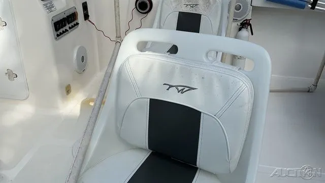 Slide: The Image of Interior of a 2014 Tidewater 196DC Explorer boat. - 8