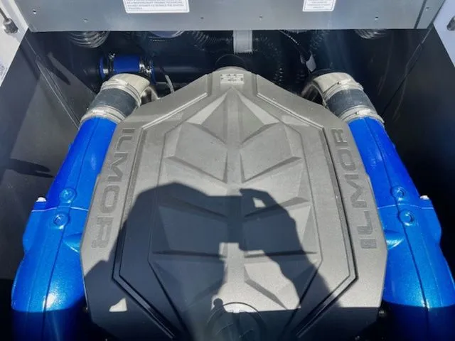 Slide: The Image of MasterCraft XT22 2026 - 28