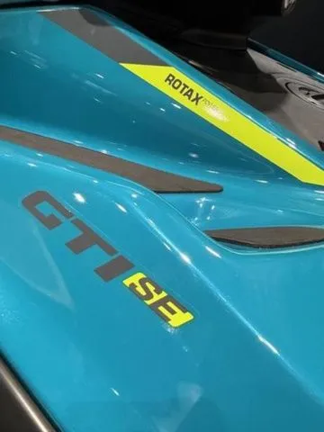 Slide: The Image of Sea-Doo GTI SE 170 2026 - 11
