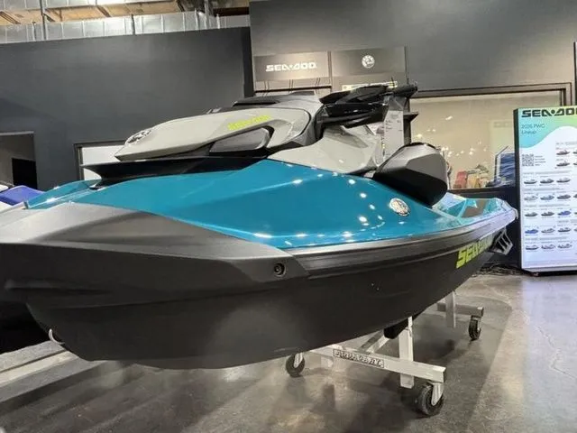 Slide: The Image of Sea-Doo GTI SE 170 2026 - 6