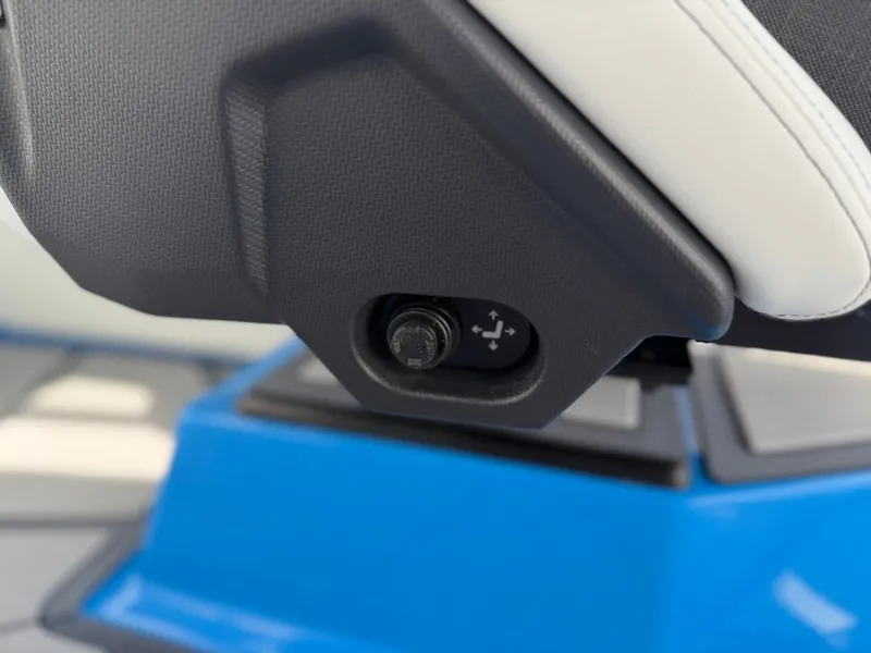 Slide: The Image of Close-up of seat adjuster in 2026 Nautique Super Air Nautique G25 Paragon. - 29