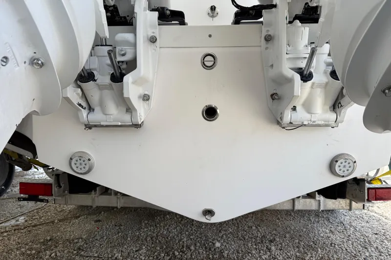 Slide: The Image of Rear view of a 2017 Everglades 255 Center Console boat's engine mount area. - 18