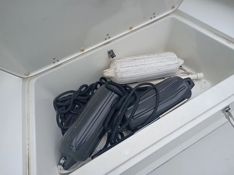 Slide: The Image of Parker Marine 23SE 2016 - 30