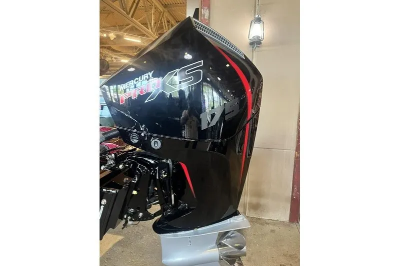 Slide: The Image of 2026 Ranger Z185 boat with Mercury Pro XS 175 outboard motor in showroom. - 10