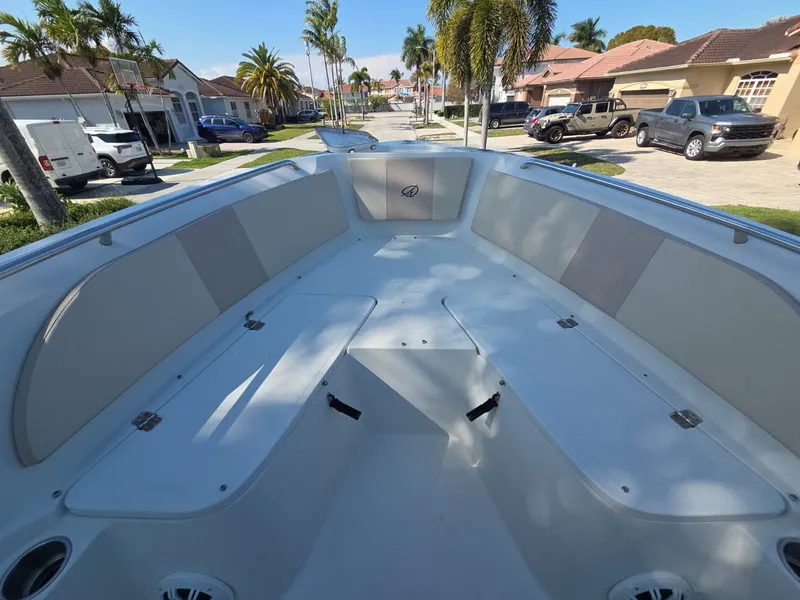 Slide: The Image of Interior view of a 2007 Sailfish 218 CC boat in a residential area. - 15