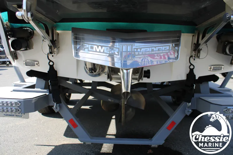 Slide: The Image of Rear view of a 2020 Malibu Wakesetter 23 MXZ boat on a trailer. - 27