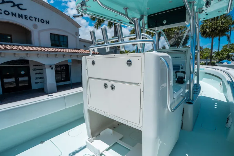 Slide: The Image of Andros 32 Offshore 2020 boat with helm station and equipment. - 15