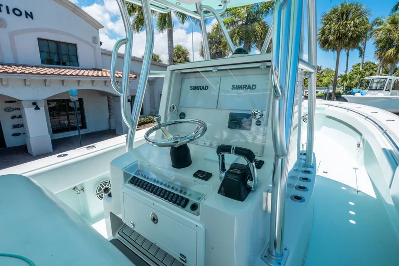 Slide: The Image of Andros 32 Offshore 2020 helm with Simrad electronics. - 18