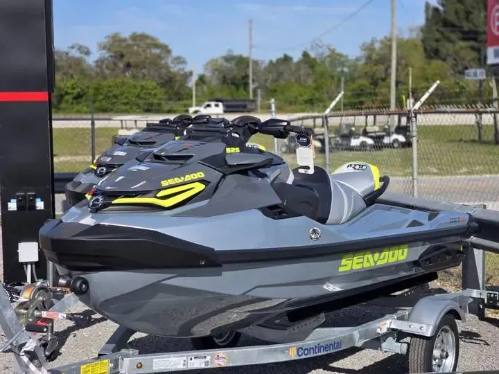 The Image of Sea-Doo RXT-X 325 2026 - 1