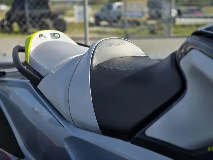 Slide: The Image of Sea-Doo RXT-X 325 2026 - 10