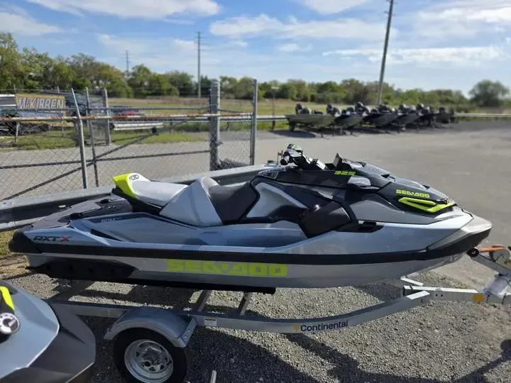 Slide: The Image of Sea-Doo RXT-X 325 2026 - 8