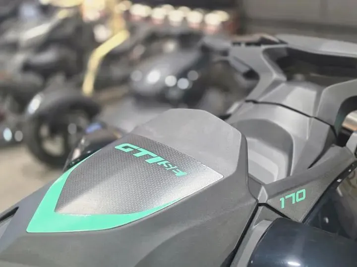 Slide: The Image of Sea-Doo GTI SE 170 2026 - 3