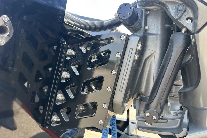 Slide: The Image of Close-up of 2018 Wright Performance 420 boat engine bracket and components. - 16