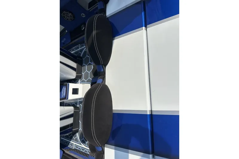 Slide: The Image of Interior of 2018 Wright Performance 420 boat with blue and white seating. - 32