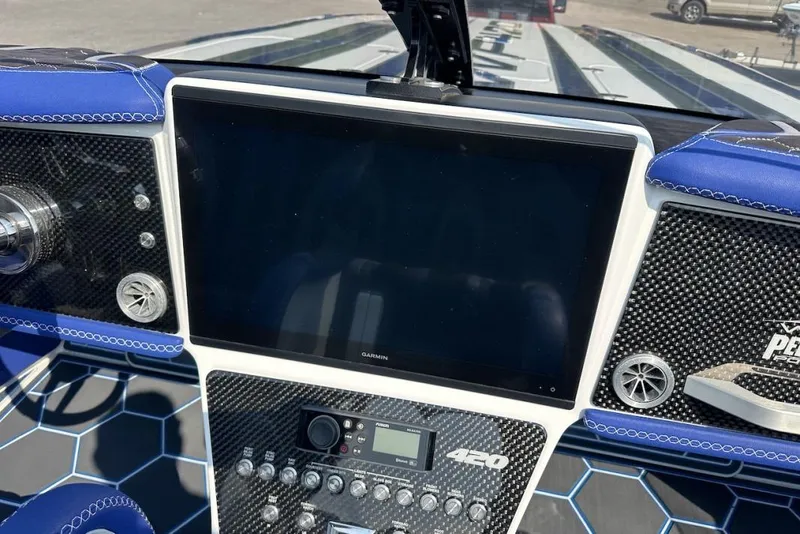 Slide: The Image of Dashboard of 2018 Wright Performance 420 boat with carbon fiber accents and touchscreen display. - 39