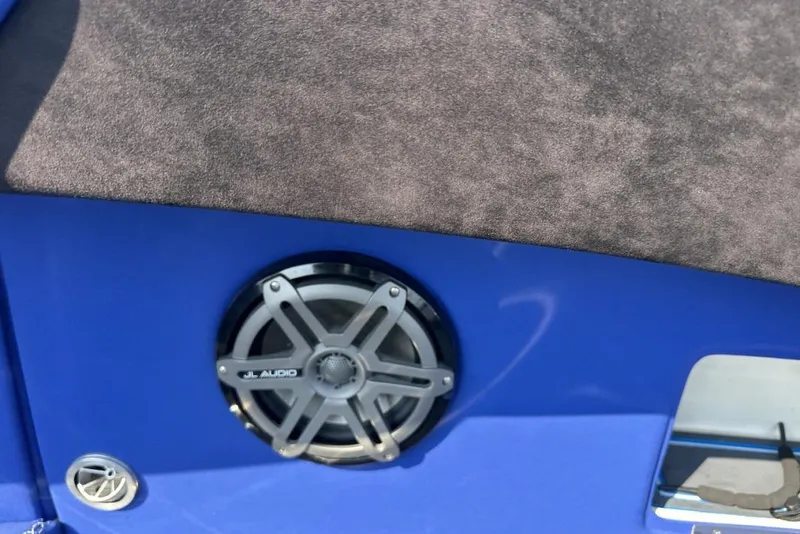 Slide: The Image of Blue Wright Performance 420 boat interior with JL Audio speaker, 2018 model. - 45