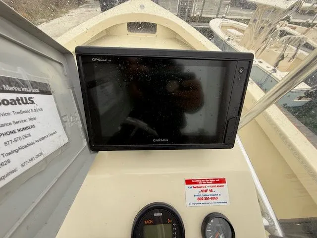Slide: The Image of Garmin GPS on Roth Bilt 18 boat, year 2022. - 11