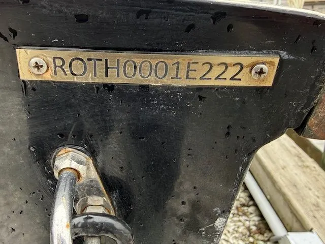 Slide: The Image of Roth Bilt 18 boat, serial number ROTH0001E222, year 2022. - 4