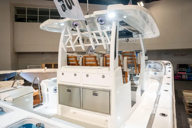 Slide: The Image of Caymas 401 DR 2027 boat featuring luxurious interior and modern amenities. - 8