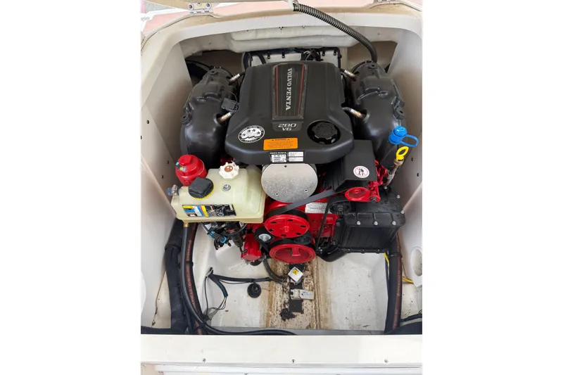 Slide: The Image of Engine compartment of 2016 Chaparral 226 SSi Wide Tech boat with Volvo Penta V6 engine. - 6