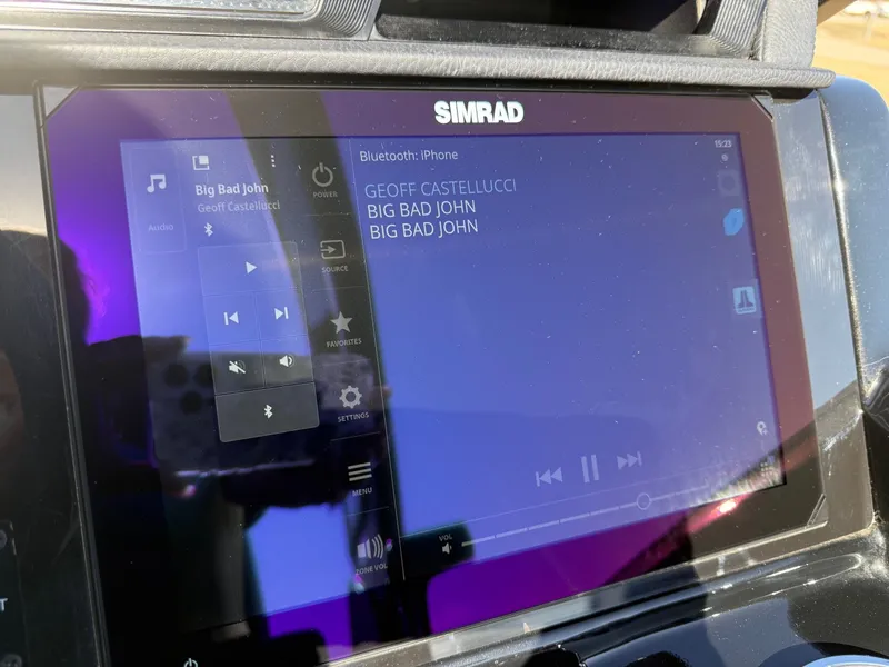 Slide: The Image of Simrad display in 2024 Viaggio Diamante with Bluetooth music. - 26