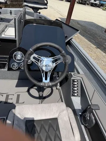 Slide: The Image of Excel EX 203 Crappie & Bass 2026 - 10