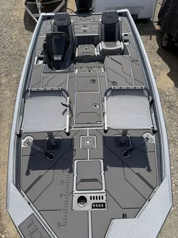 Slide: The Image of Excel EX 203 Crappie & Bass 2026 - 6