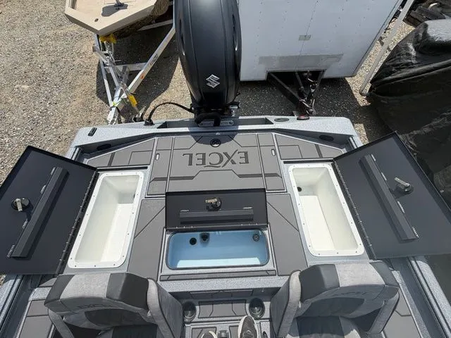 Slide: The Image of Excel EX 203 Crappie & Bass 2026 - 9