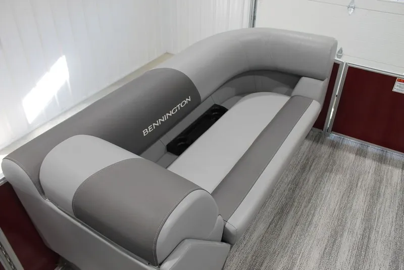 Slide: The Image of Bennington S L-Bench 21 SL 2025 - 11