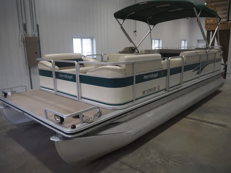The Image of Harris Super Sunliner 220 1999 - 1