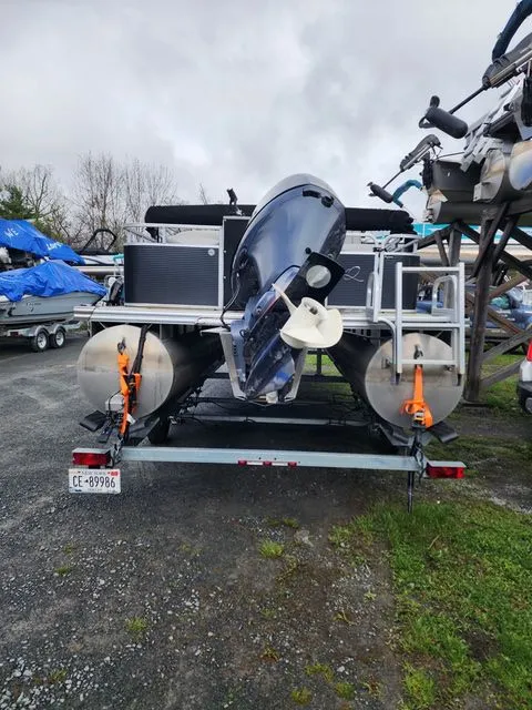 Slide: The Image of Apex Marine Qwest Adventure 822 Fish & Cruise 2017 - 3