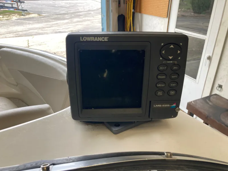 Slide: The Image of Lowrance LMS-525 GPS on 2007 Glastron GT 205 boat. - 15