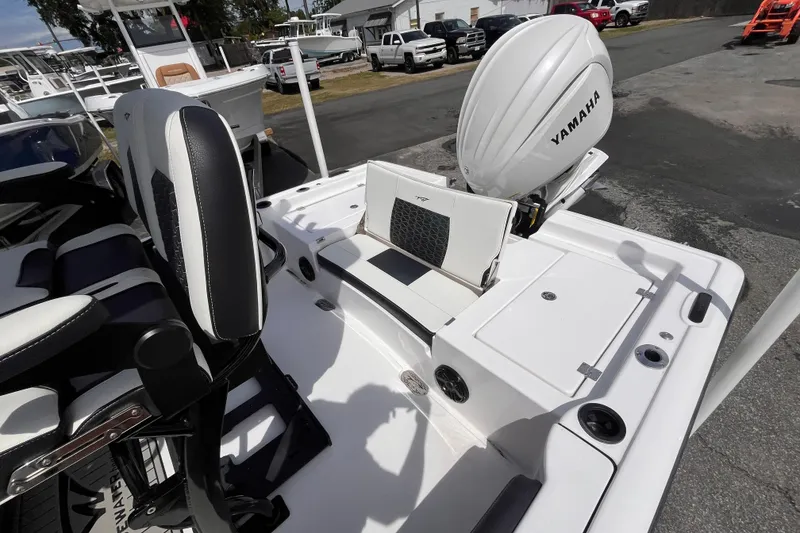 Slide: The Image of Tidewater 2300 Carolina Bay 2026 with Yamaha engine, interior view. - 14