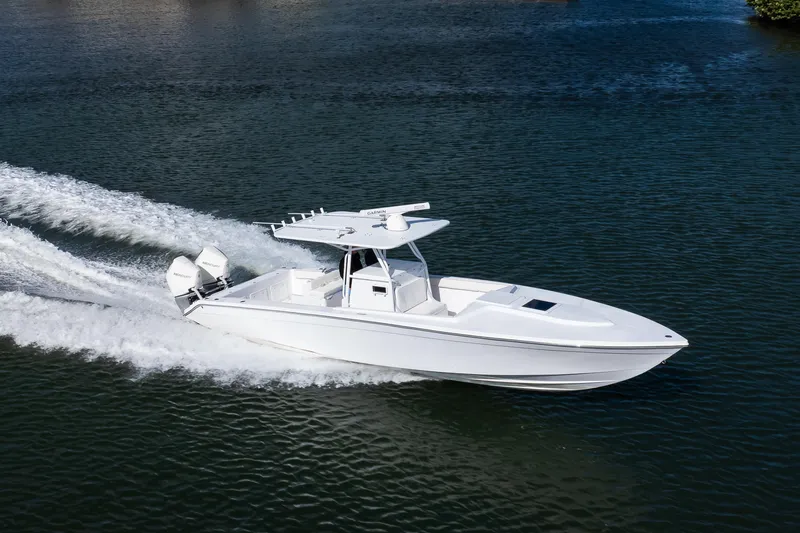The Image of Marlago Fs 35 Center Console Cuddy 1997 - undefined