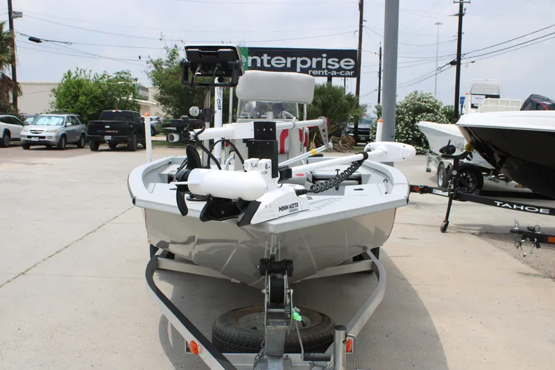 Slide: The Image of 2018 G3 Bay 18 DLX boat on trailer, equipped with Minn Kota trolling motor. - 11