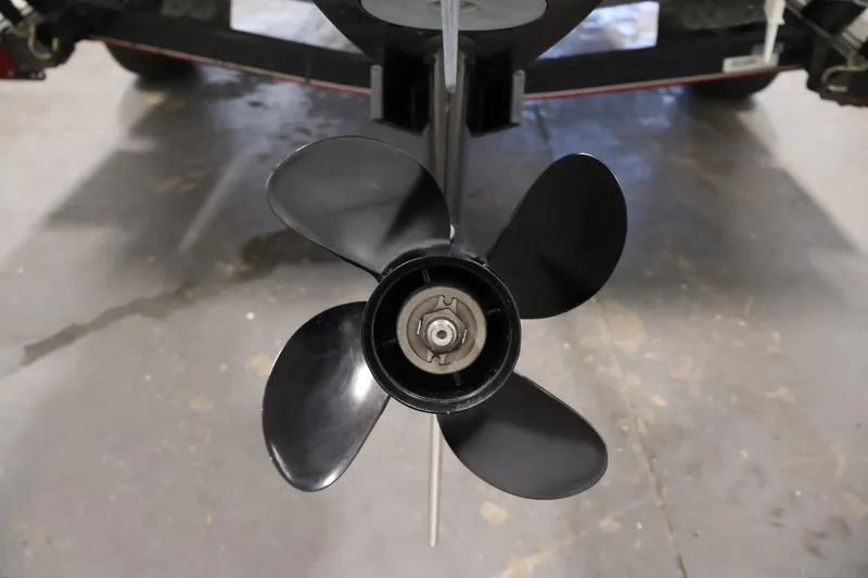 Slide: The Image of Propeller of a 2003 Tracker Pro Team 175 boat on a trailer. - 42