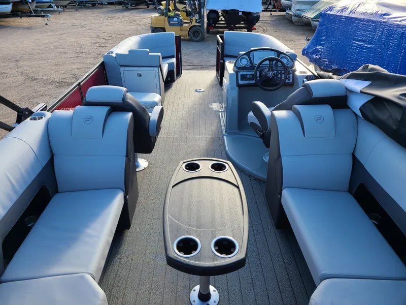 Slide: The Image of Flagship Discover D22CU With A 115HP Suzuki & Ultra Legs 2023 - 11