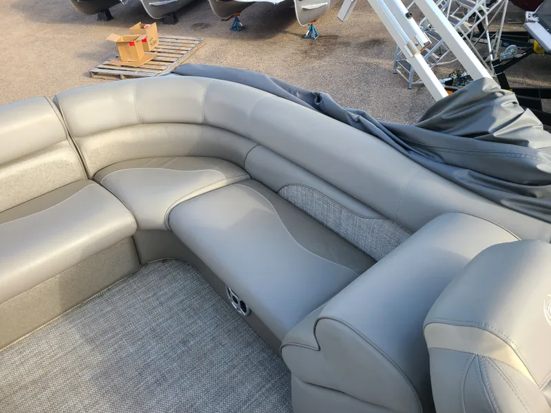 Slide: The Image of Premier 230 Sunsation RF With A 115HP Mercury Motor 2018 - 10