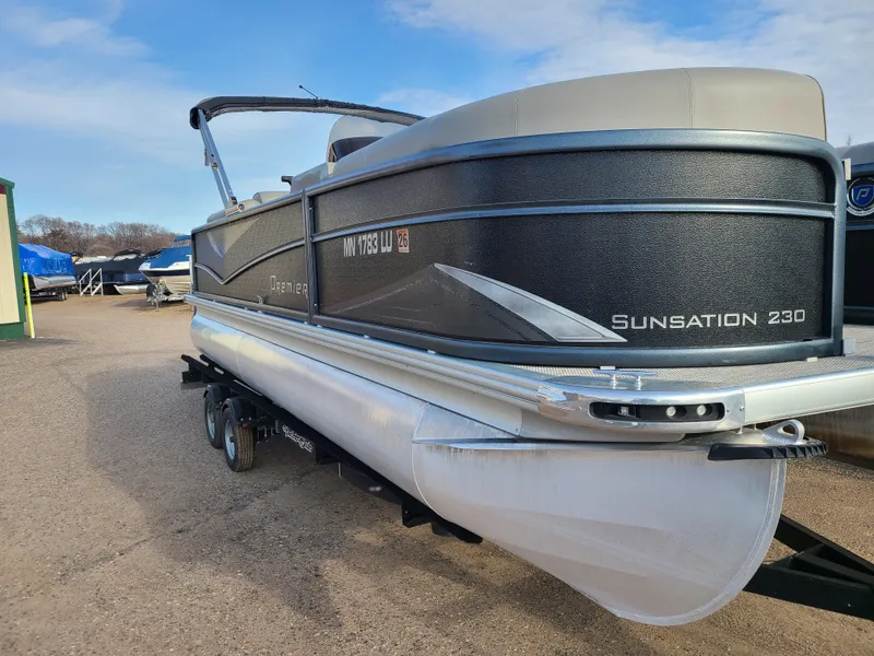Slide: The Image of Premier 230 Sunsation RF With A 115HP Mercury Motor 2018 - 5