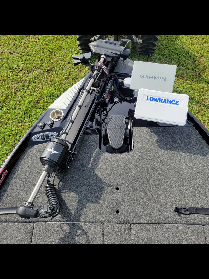 Slide: The Image of 2025 Bass Cat Jaguar with Garmin and Lowrance equipment. - 25