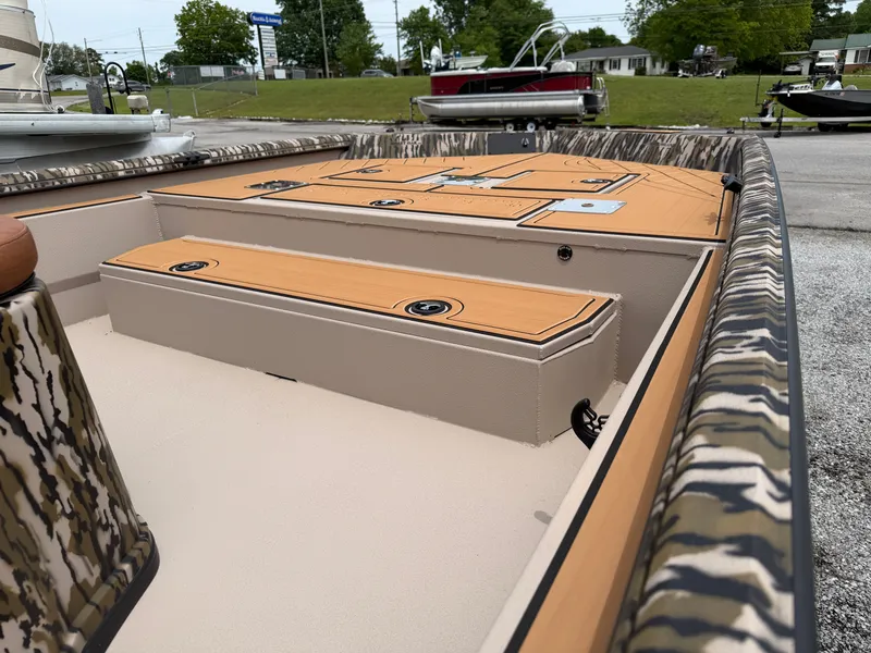 Slide: The Image of Interior view of Avid 20CC Rogue boat, model year 2026. - 15