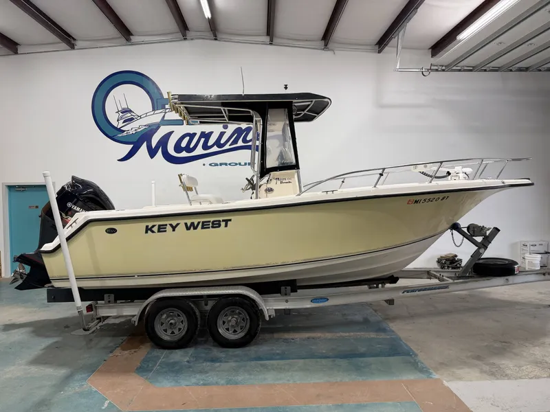 The Image of 2005 Key West 225 boat on trailer in warehouse. - 1