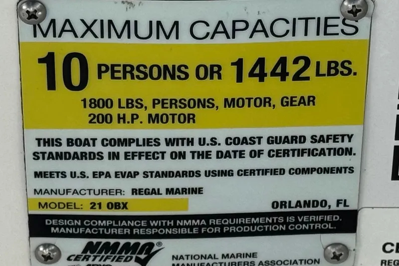 Slide: The Image of Maximum capacity label for 2019 Regal 21 OBX boat, 10 persons or 1442 lbs. - 32
