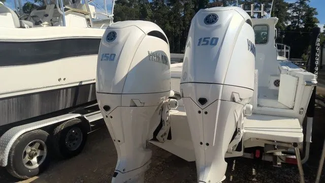 Slide: The Image of Parker Marine 2420 Sport Cabin 2025 - 4