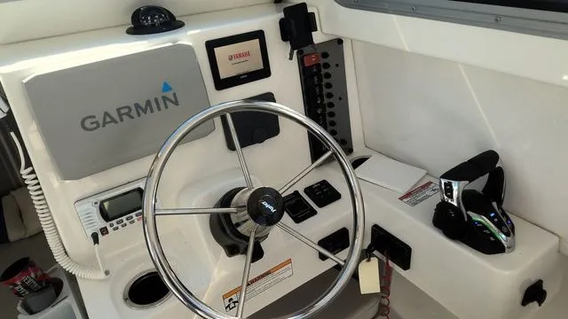 Slide: The Image of Parker Marine 2420 Sport Cabin 2025 - 8